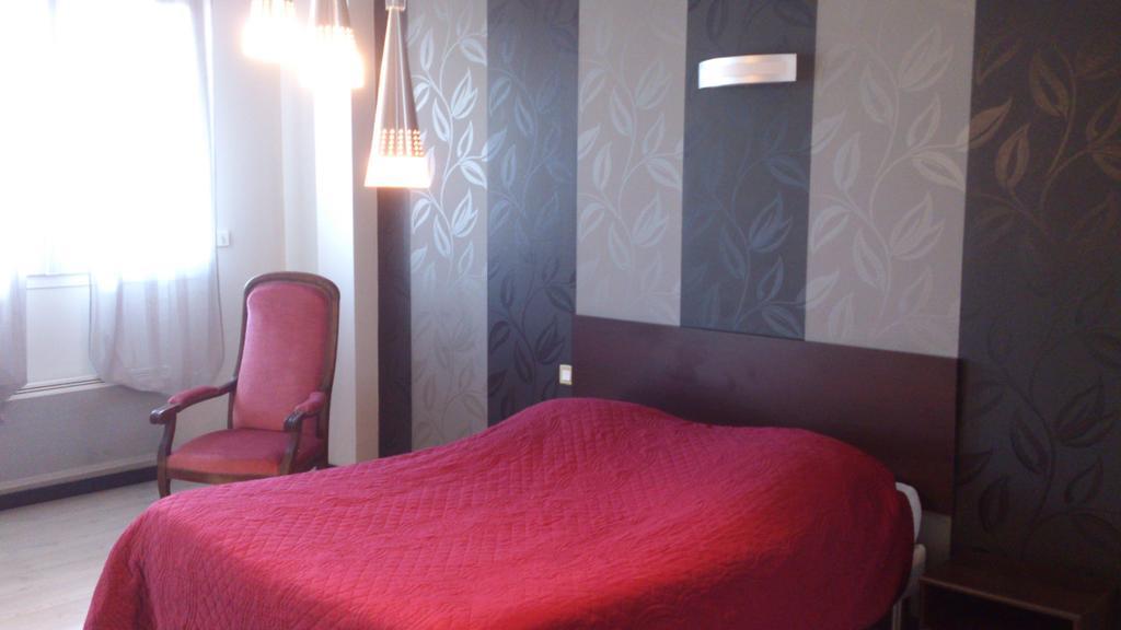 Hotel Moderne Viré Szoba fotó